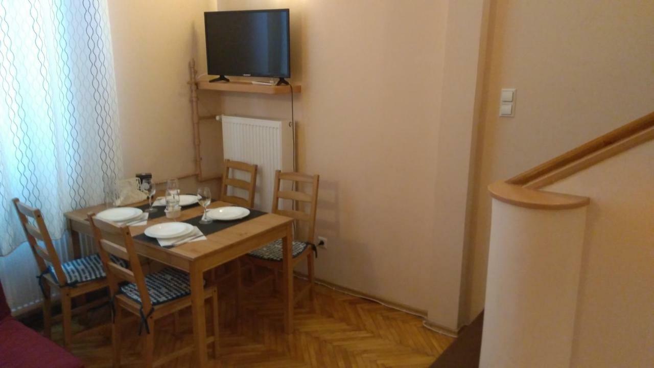 Apartamenty Varsovie Żelazna Esterno foto