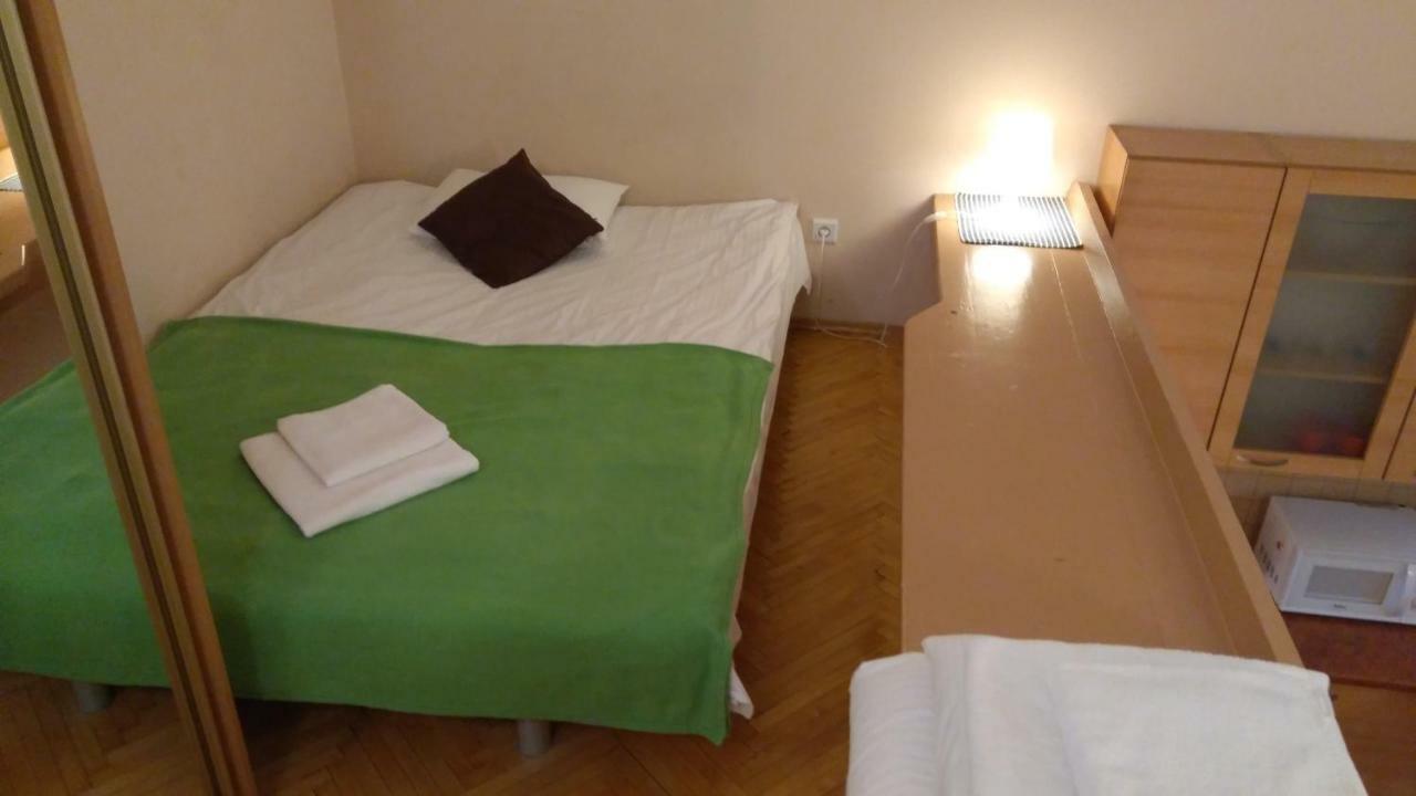 Apartamenty Varsovie Żelazna Esterno foto